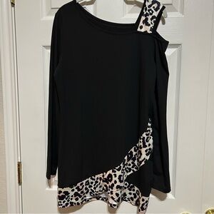 Black Off-Shoulder Tunic Top